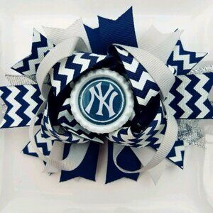 MLB New York Yankees Baseball Navy Blue Gray Silver White Bottle Cap Hair Bow 5"